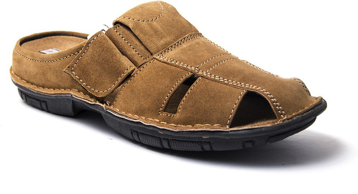 camel clogs