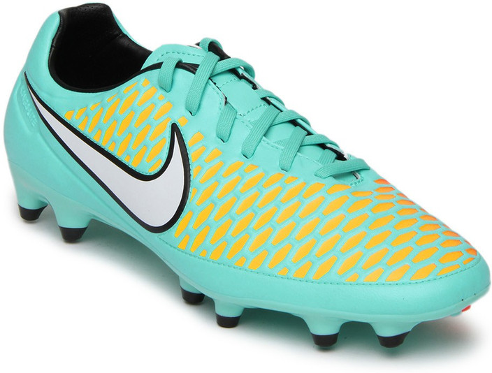 cr7 football shoes flipkart