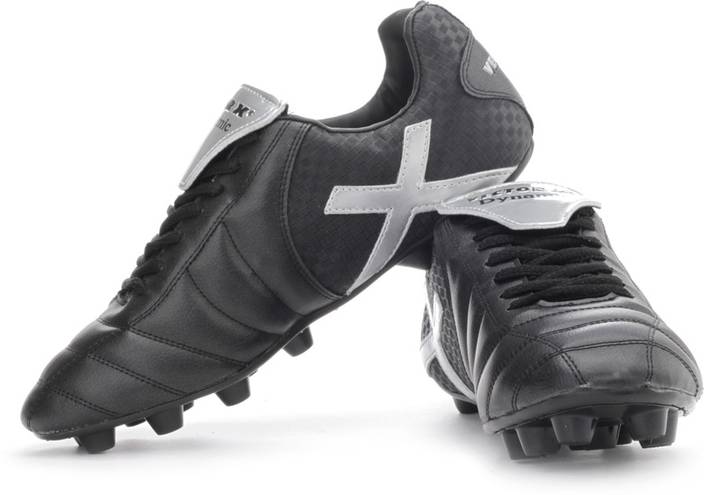 Vector X Dynamic Football Shoes For Men - Buy Black ...