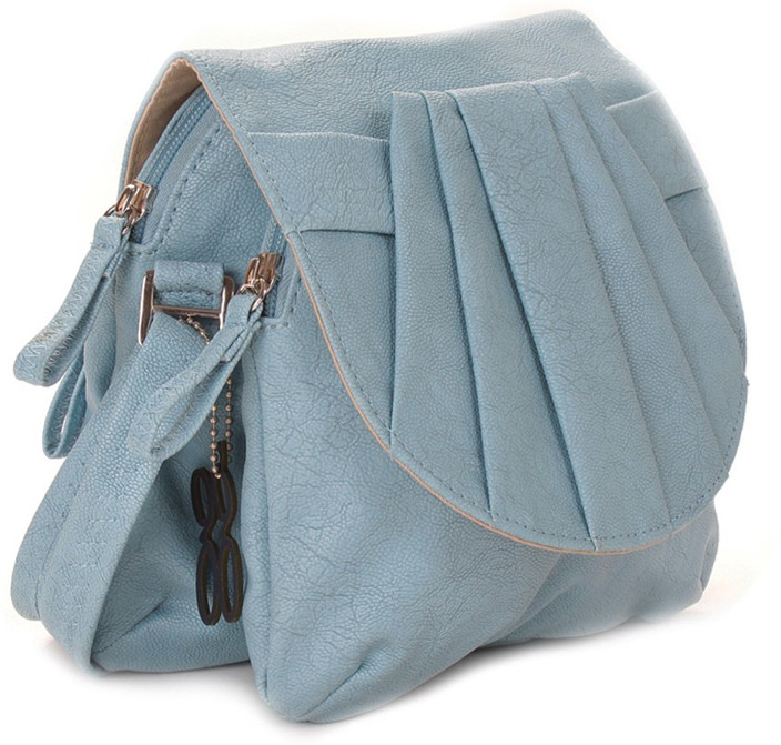 baggit sling bags below 1000