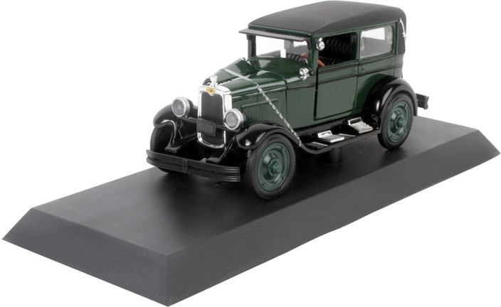 Newray Classic Collection auto 1:32 1928 Chevy imperial lanau 4 Door
