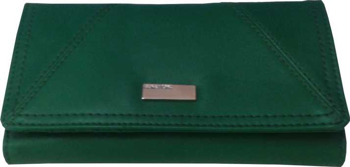 United Colors Of Benetton Green Clutch 65 Price In India Flipkart Com