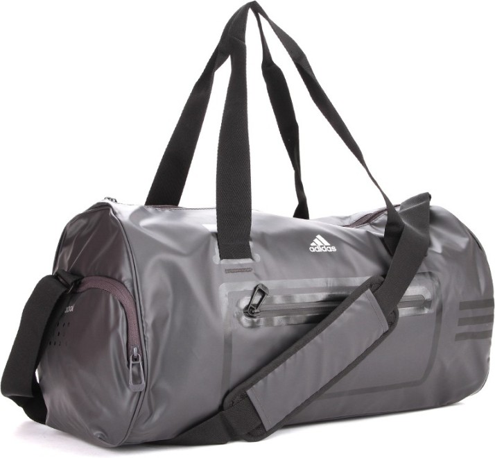 gym bag on flipkart