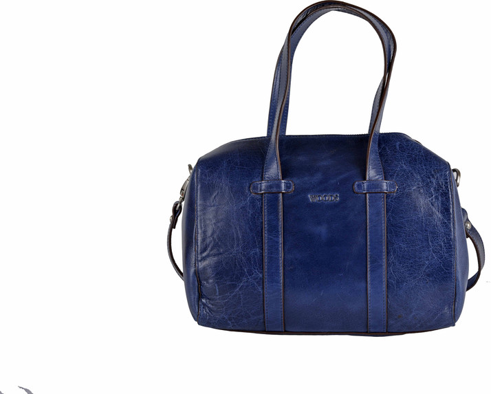 woodland bags flipkart