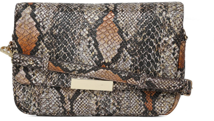 parfois sling bag price