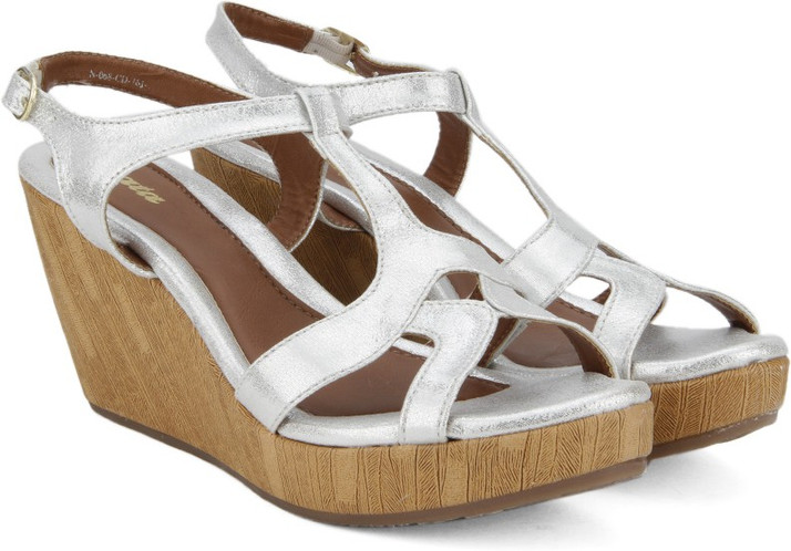 bata sandals for ladies flipkart