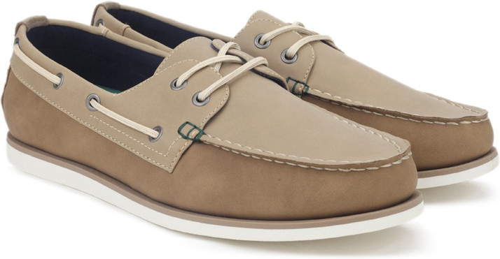 boat shoes flipkart