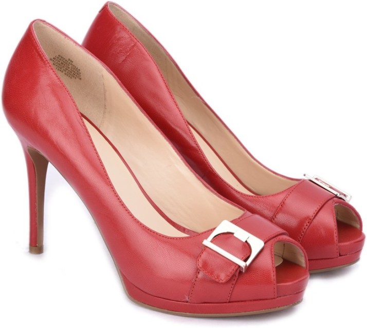 red heels nine west