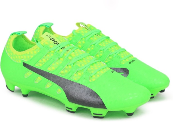 puma football boots 2 colours