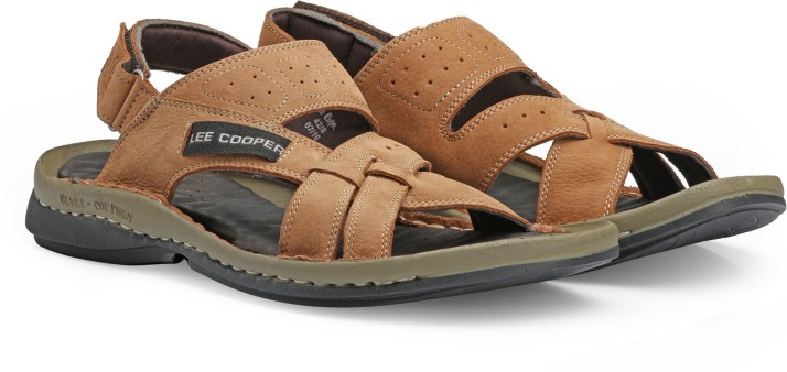 lee cooper sandals flipkart