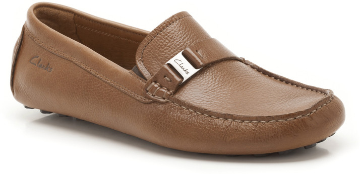 clarks mocassin