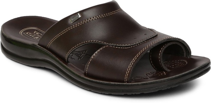 paragon chappal for mens