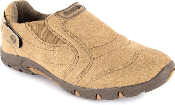 action brown casual shoes