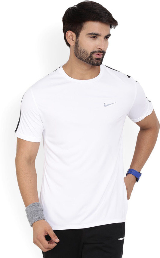 White t shirt in flipkart clearance