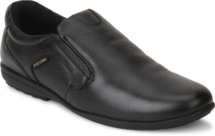 RED CHIEF Slip On For Men - Buy RED 