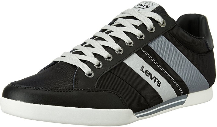 levi's turlock sneakers