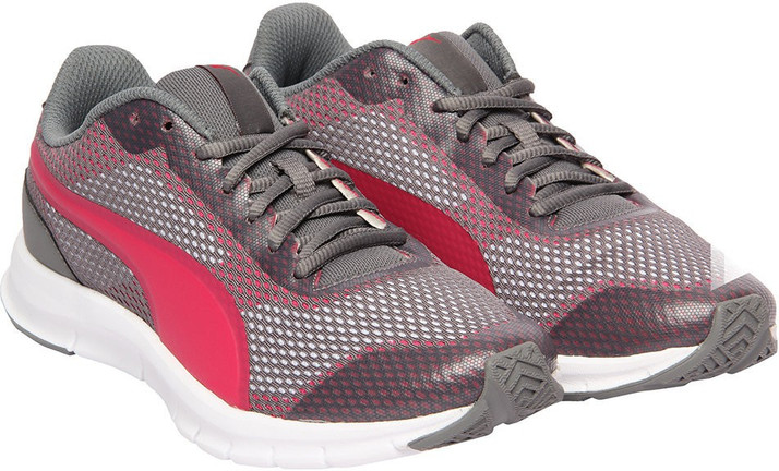 sports shoes for womens flipkart