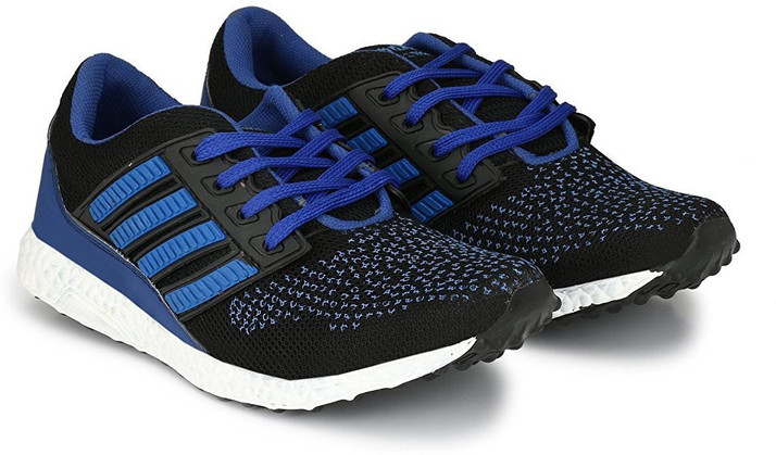 adidas sturdy white sports shoes for mens