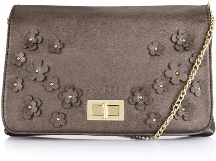 caprese party clutches