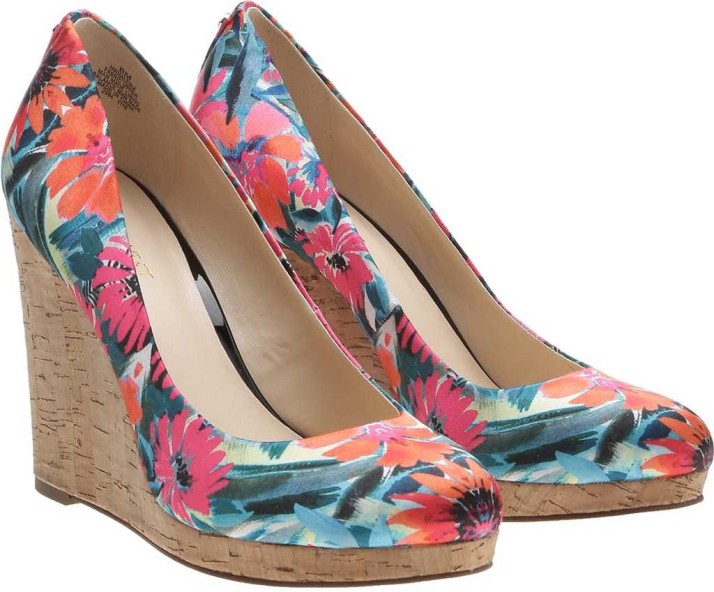 nine west orange heels