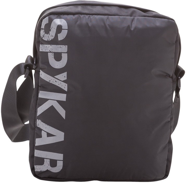 spykar messenger bag