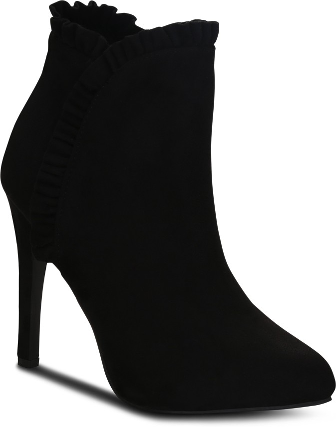 black boots flipkart