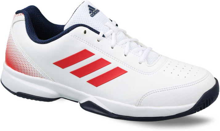 white vapormax finish line