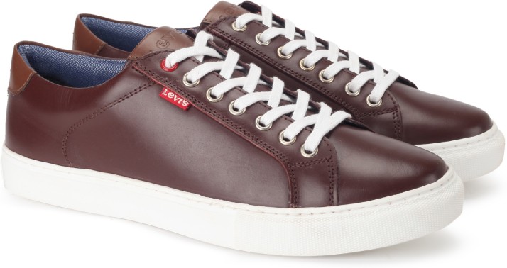 levi's prelude sneakers