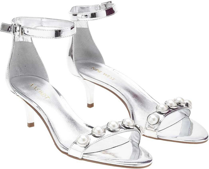 nine west silver heels