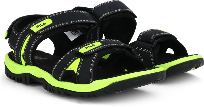 fila sandals flipkart