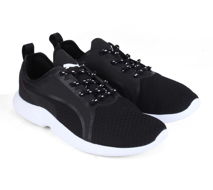 vega tennis shoes