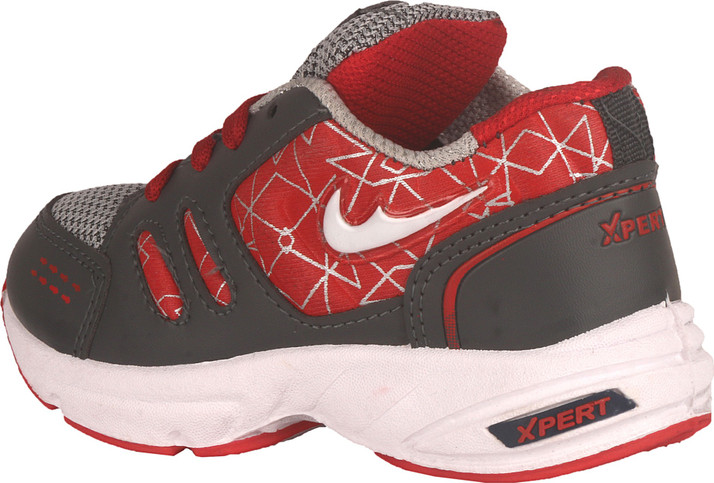 xpert sports shoes price
