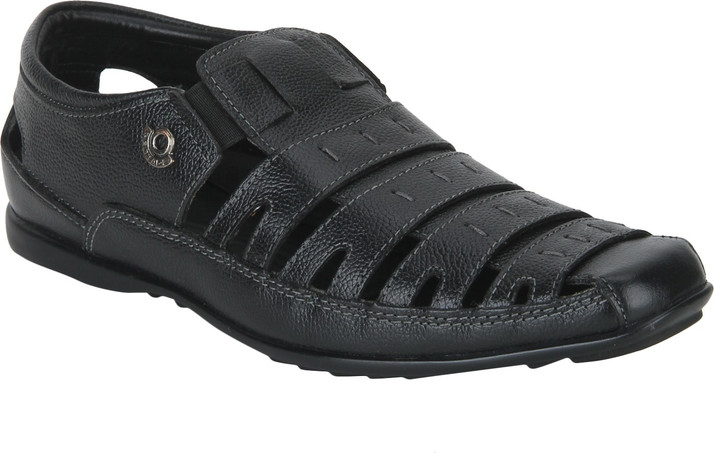 red tape sandals flipkart