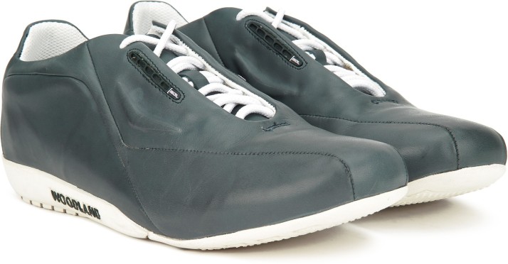 woodland sneakers flipkart