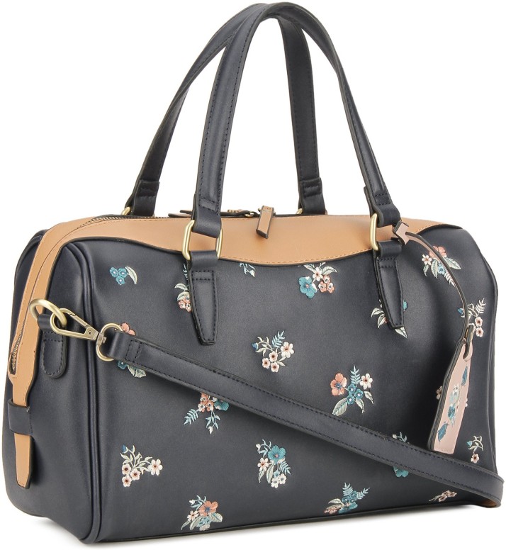 accessorize navy bag