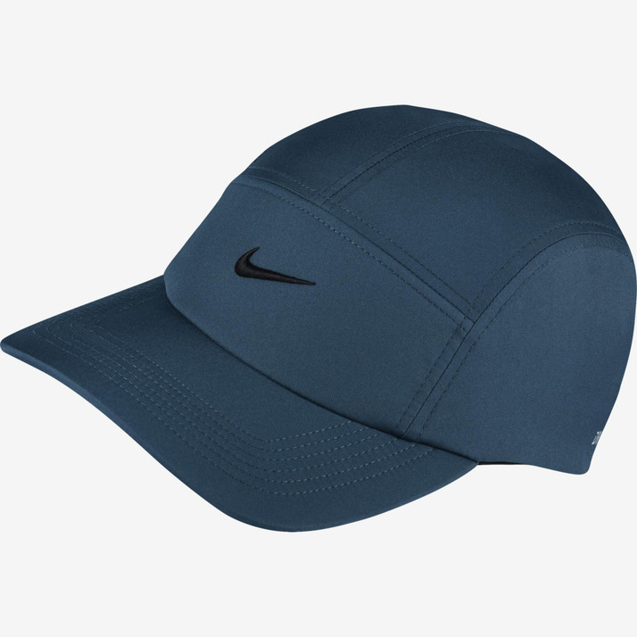 nike aw84 core