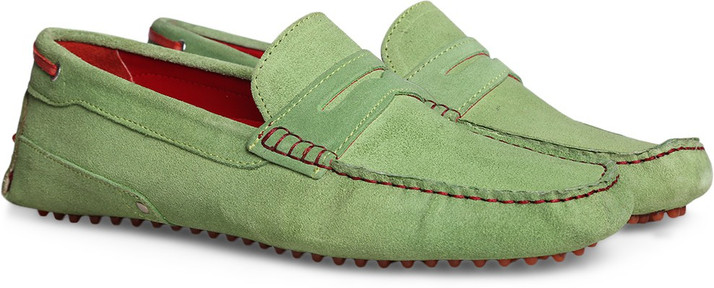 bata moccasin shoes