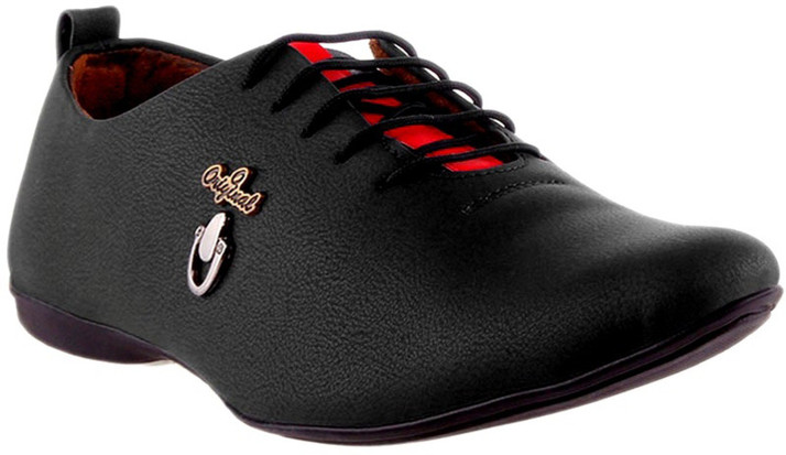 black casual shoes flipkart