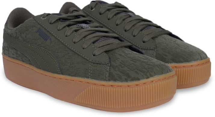 puma vikky platform green