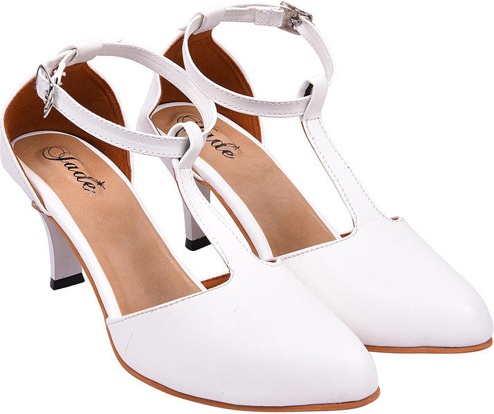 white heels flipkart