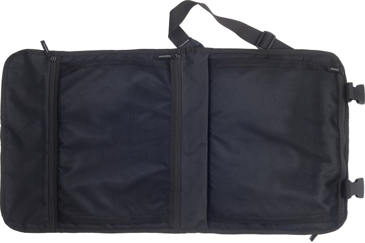 wildcraft toiletry kit