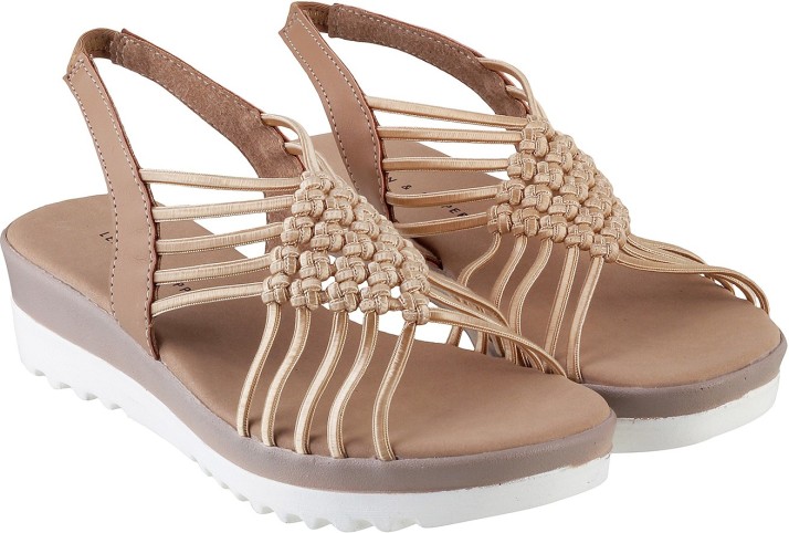 giuseppe zanotti flat sandals