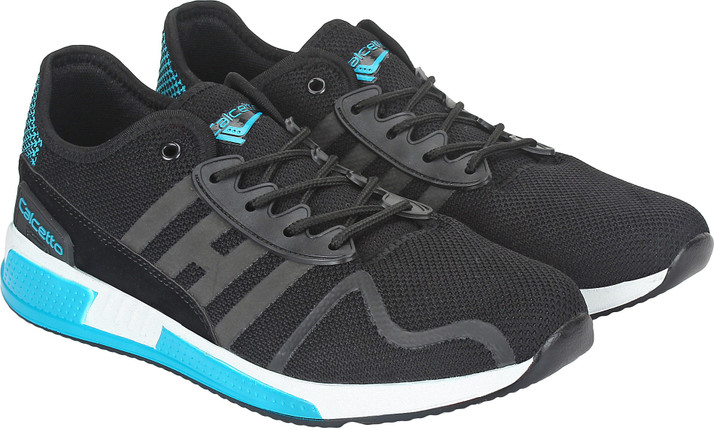 calcetto black sports shoes