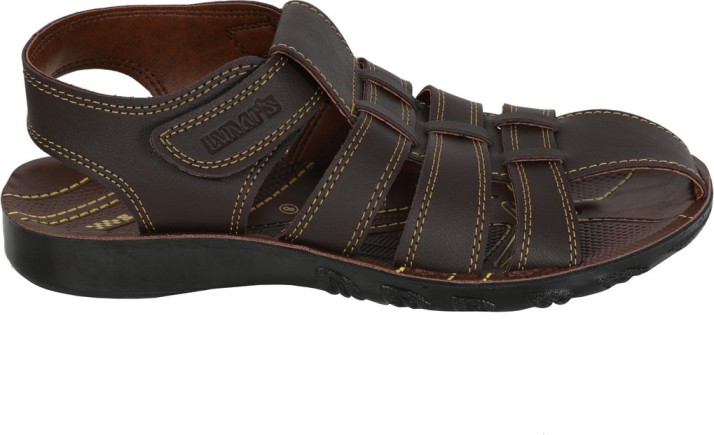 LUnAr'S 6010 Men Brown Sandals - Buy 