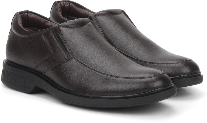 bata docie ii slip on shoes