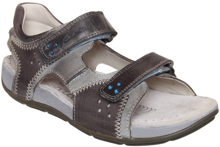 sandal price flipkart