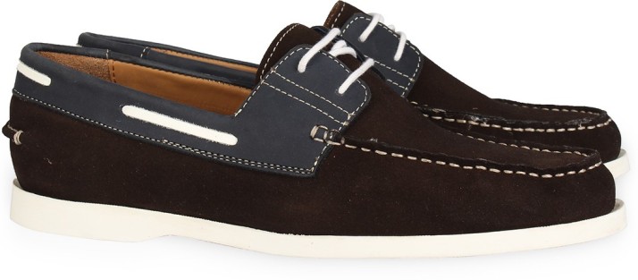 bata boat shoes