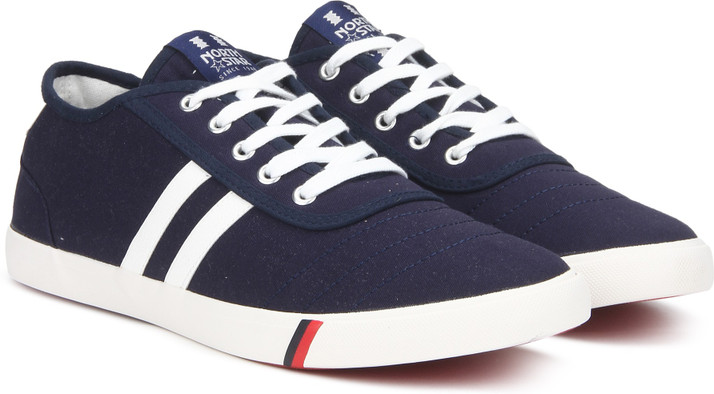 north star sneakers