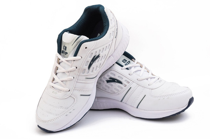 rich n top sport shoes price