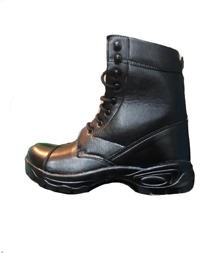 flipkart sports boots